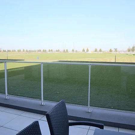 In Near The Marina Appartement